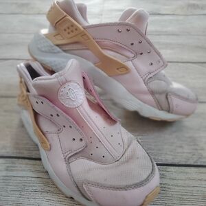 Huarache by Nike Kids Sneakers